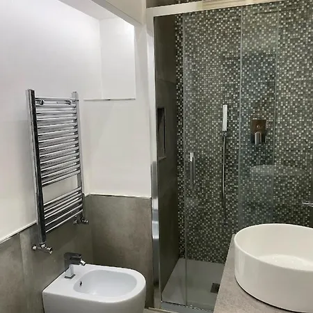 Casa Wanda - Restyled 2026 Edition Home, Center * Ischia