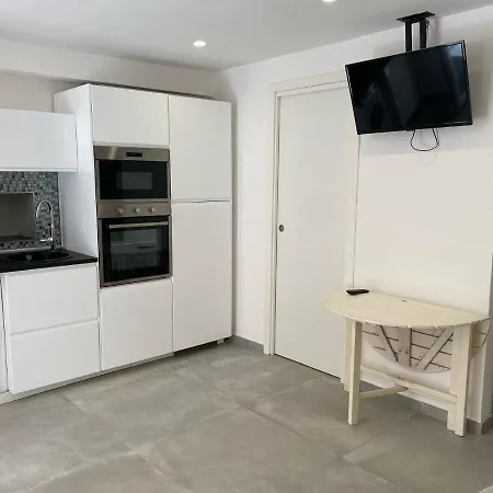 Prázdninový dům Casa Wanda - Restyled 2026 Edition Home, Center *